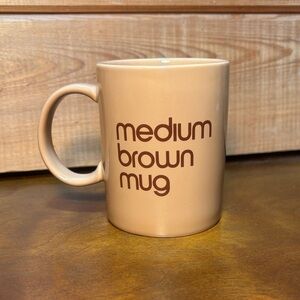 Bloomingdale's Stoneware Medium Brown Mug! In Excellent Used Condition! EUC